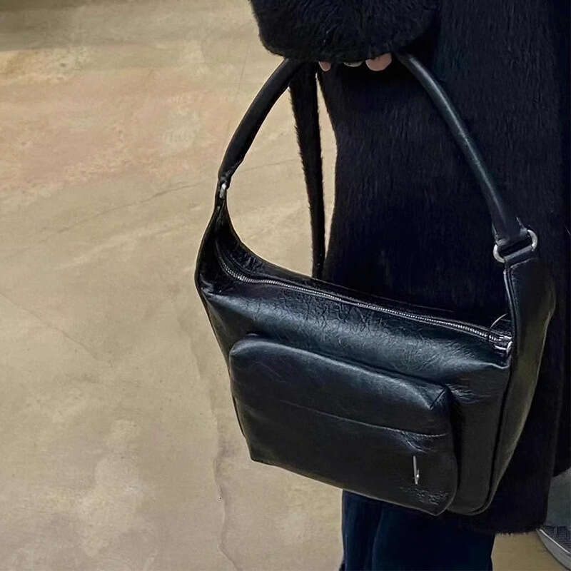 OEMRaver Motorcycle Shoulder Burst Pattern Oil Wax Dumpling Genuine Leather Handbag Underarm Bag