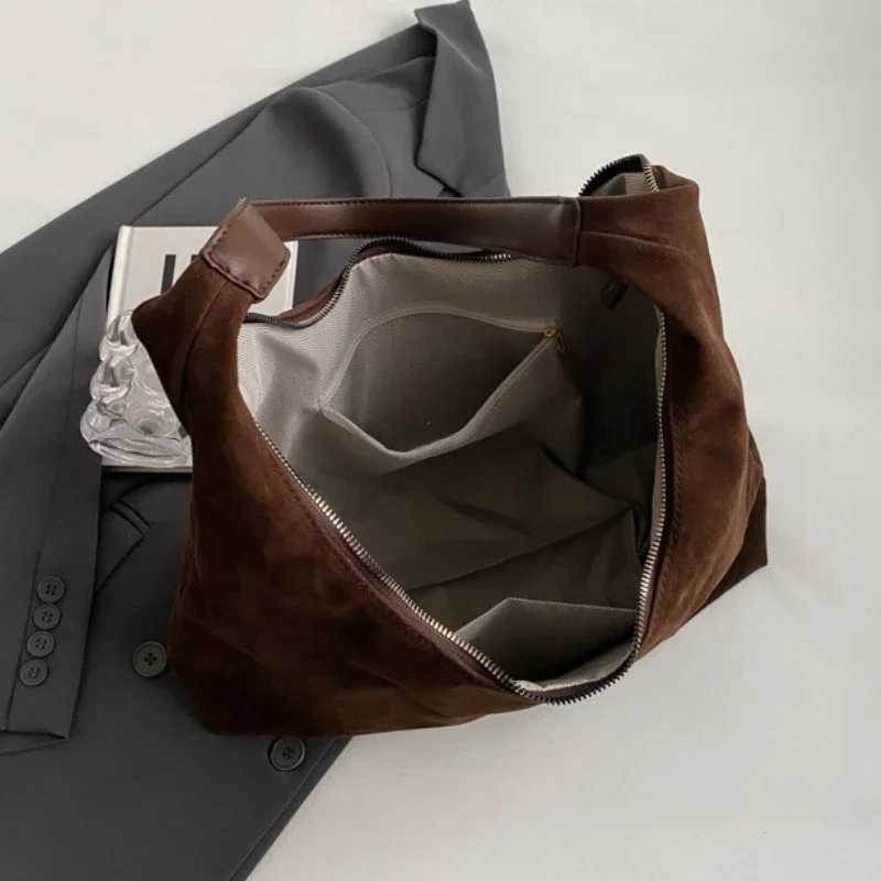 Vintage Suede Tote Bag For Women Autumn Winter New Large Capacity Commute Shoulder Crossbody Bags Fashion Trend Underarm Bags W250602
