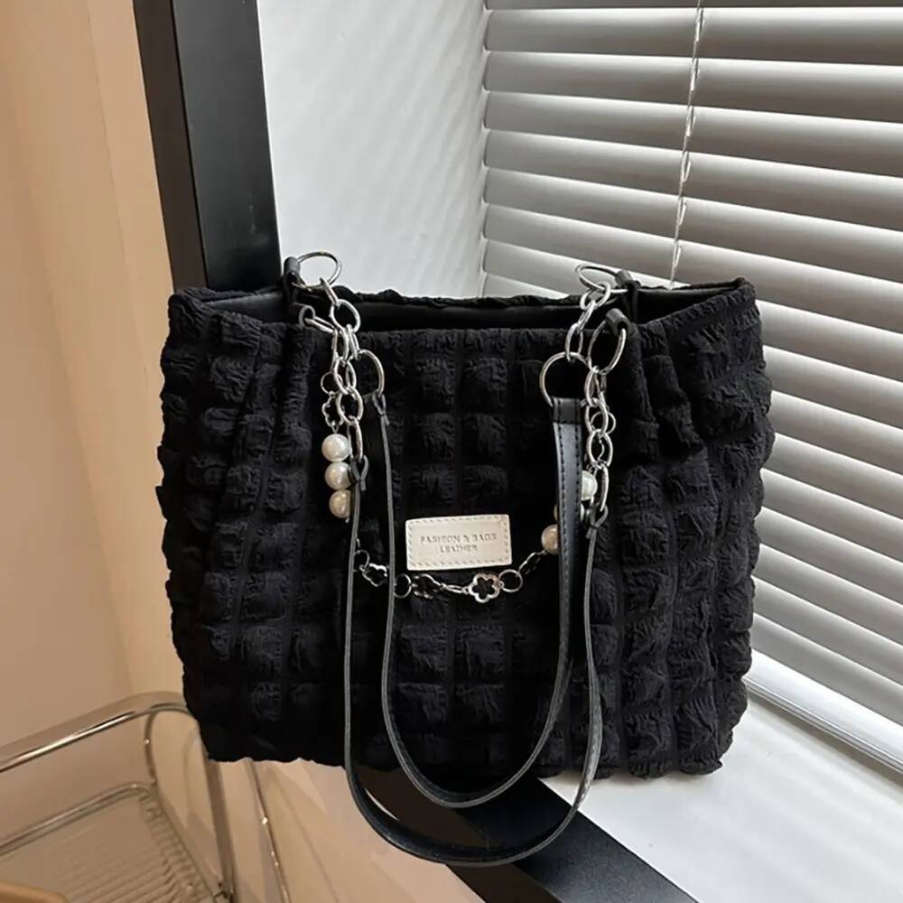 2025 new pleated cloud velvet cotton pad designer crossbody bag, quilted checkered shoulder bag suitable for women and girls shopping bag 4