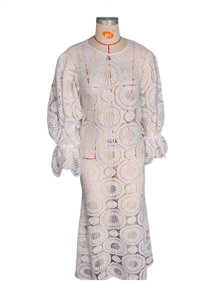 Womens White Lace Spring Dress Round Neck Vintage Beautiful Dresses Hollow Out Female Straight Gorgeous Chic 250526