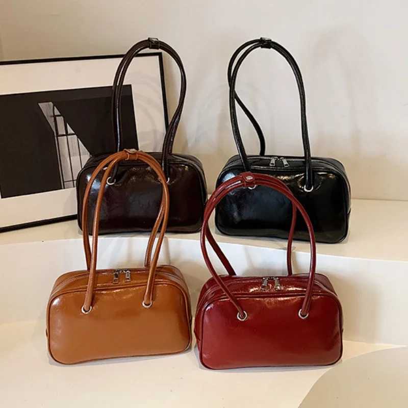 Vintage Women Shoulder Bags Simple Ladies Commute PU Leather Female Underarm Bag Burgundy Large Capacity Handbags Purse Y250603