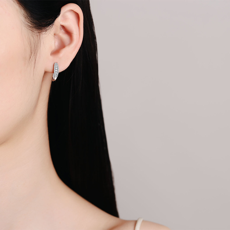 S925 sterling silver hoop earrings with moissanite stones, elegant and minimalist design, perfect for daily wear or special occasions
