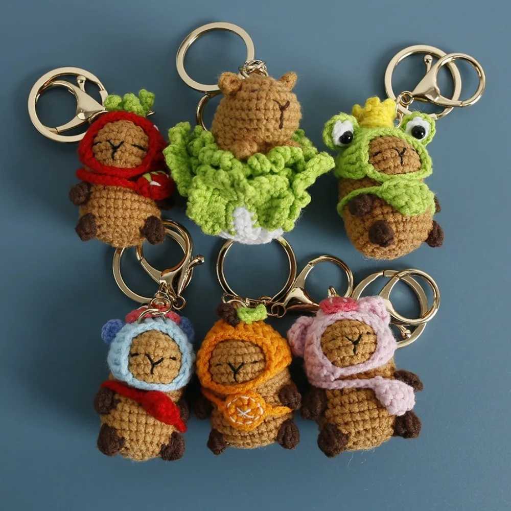 Cute Knitted Capybara Keychains Creative Knitting Capybara Doll Crochet Keyrings for Car Keys Kapibala Keychain for Bag Pendant XJ250602