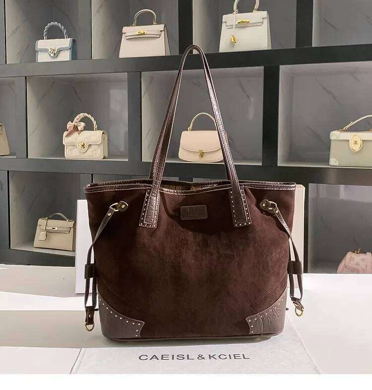 Autumn Large Capacity Tote High Quality Bucket Fashion Veet Women's Handbag Textured Leather Shoulder Underarm Bag