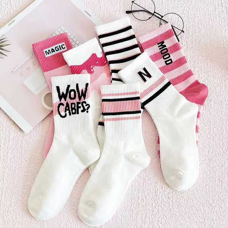 Women Sports Socks Pink Preppy Y2K Funny Socks Girls Striped Socks White Funny Socks With Print Harajuku 4 Pair T250602