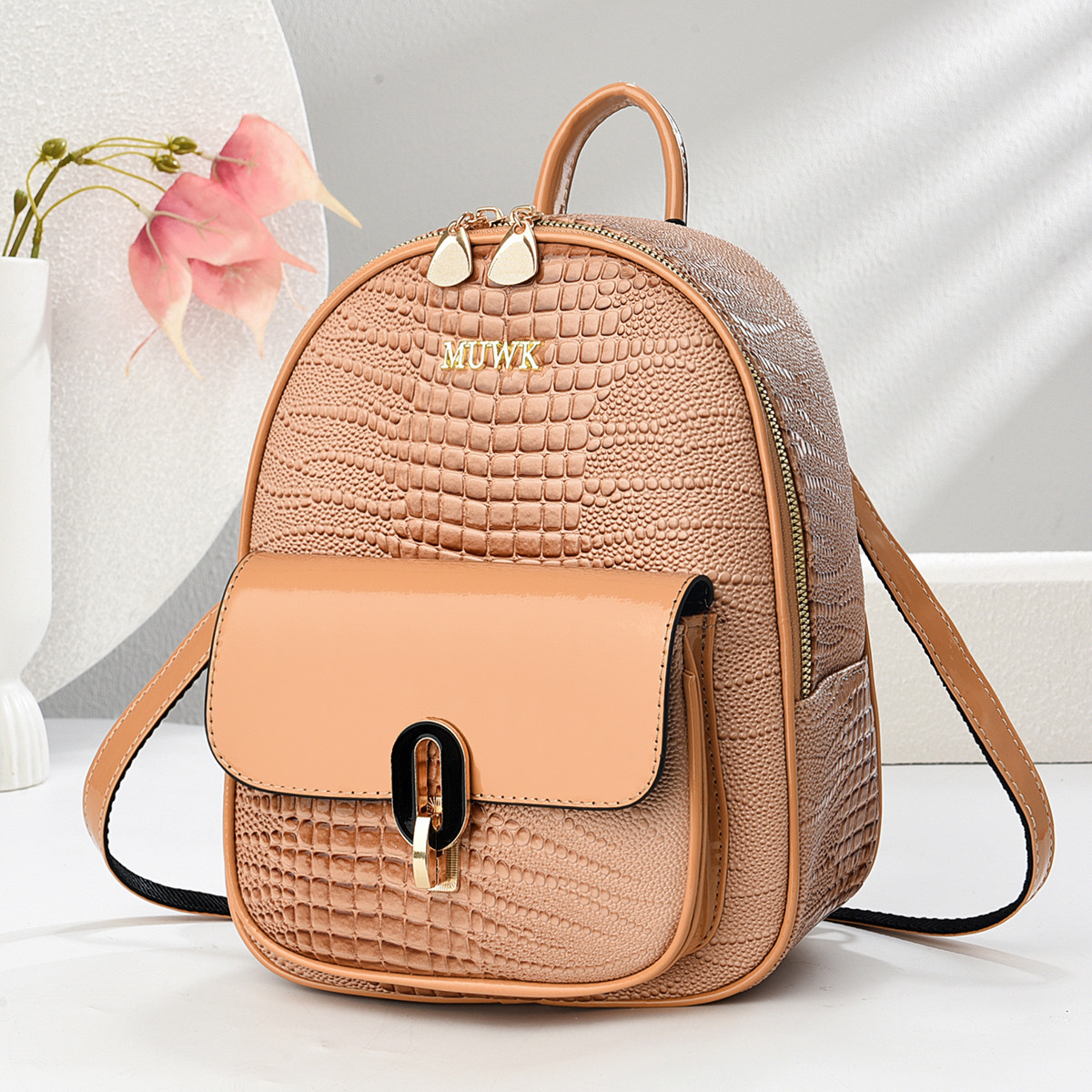 Free Shipping Women's Octopus Backpack Designer Bag 2025 New Outdoors Fashion Lightweight Travel Bag For Work Commute Student Bag