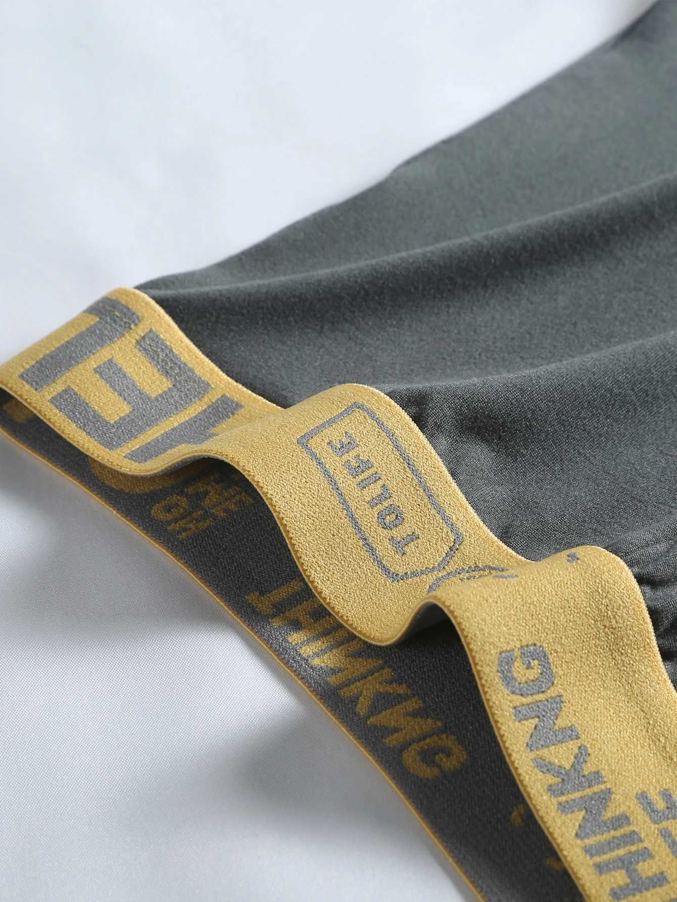 5 Piece Set of Mens Underwear Trendy Personality Fashion Mens Boxer Briefs Comfortable Soft Breathable Athleisure Mens Shorts W250603