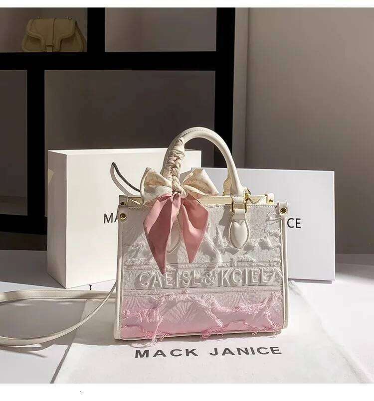 Large Capacity Gradient Pink Color Denim Tassel Casual Tote Fashion Purse High Quality Women Handbag Shoulder Messenger Bag