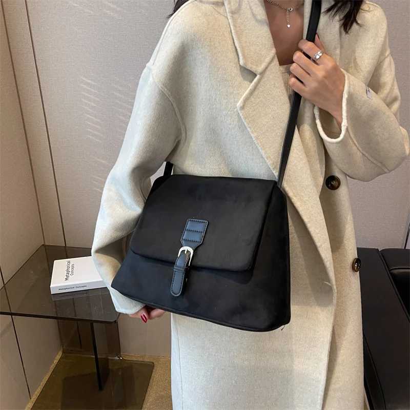 MOODS Retro Crossbody Bags For Women Flap Shape Messenger Bag Soft Leather Pure Color Shoulder Shopper Totes 2024 New In Handbag W250602