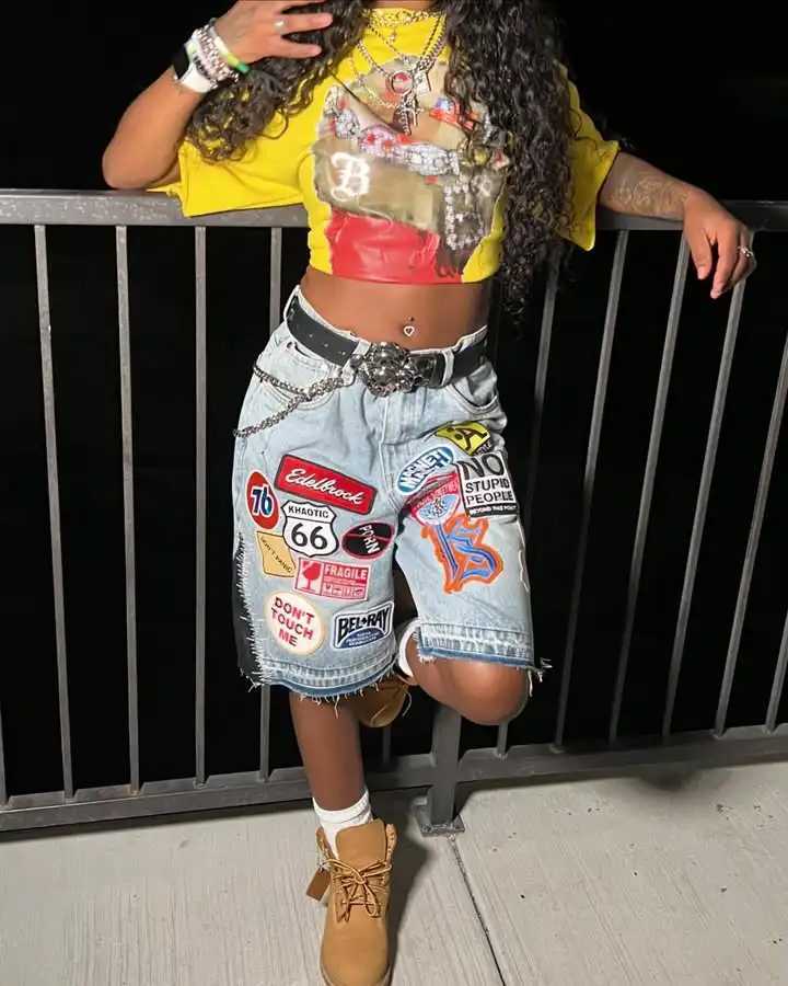 Mens and Womens Y2K Rock Hip Hop Patchwork Denim Shorts Cartoon Pattern Retro Blue Baggy Denim Fitness Casual Shorts Basketball Shorts T250603