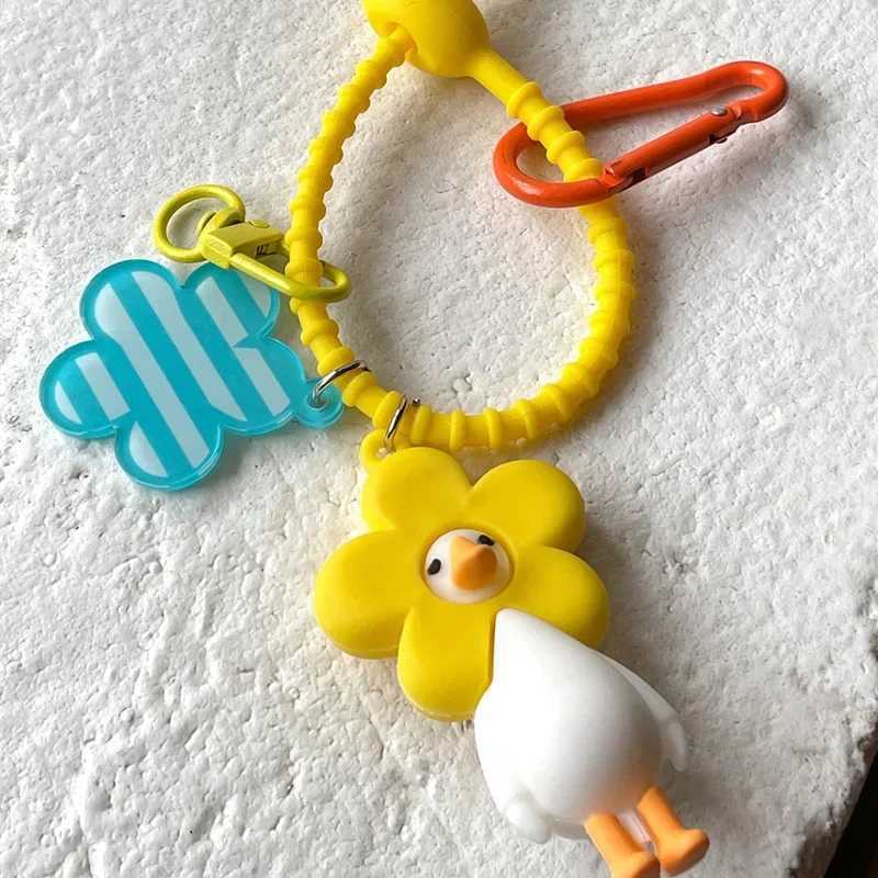 Cute Cartoon Yellow Duck Keychain Fashionable Student Pendant Exquisite Personalized Small Gift Accessory XJ250602