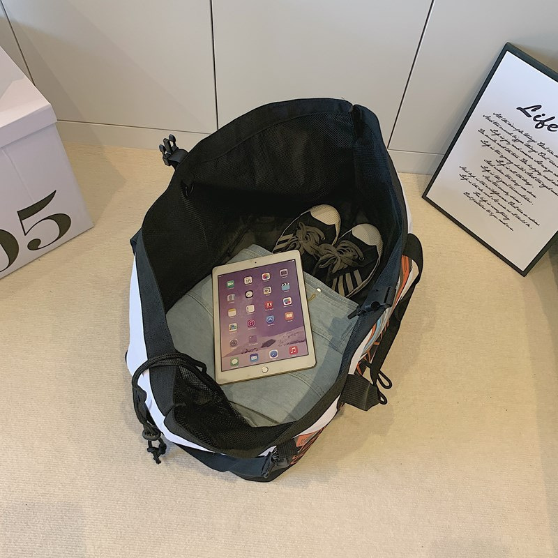 Trendy Gym for Men, Large Capacity Short Trip Travel Bag, Handheld Lage with Dry and Wet Separation, Ski Gear Bag