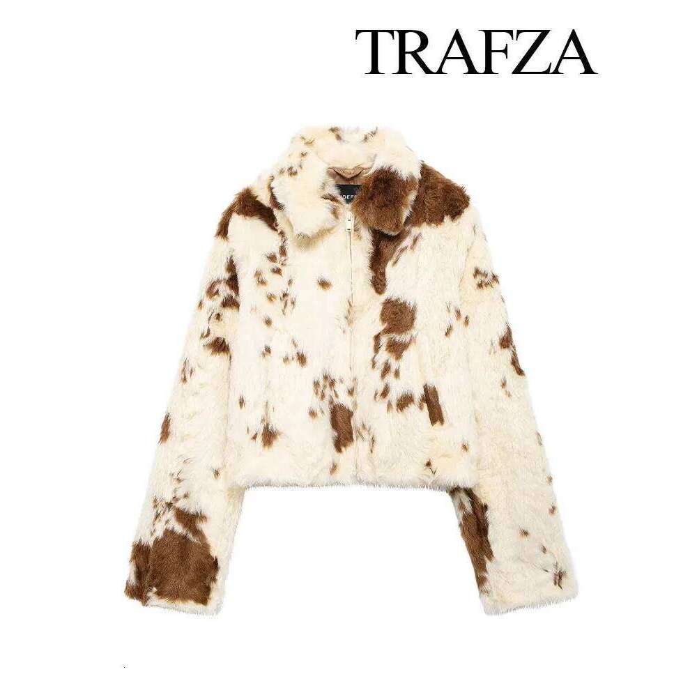 TRAFZA Fashion Side Pocket Front Zipper Design Lapel Women's Winter Artificial Fur Loose Warm Short Jacket