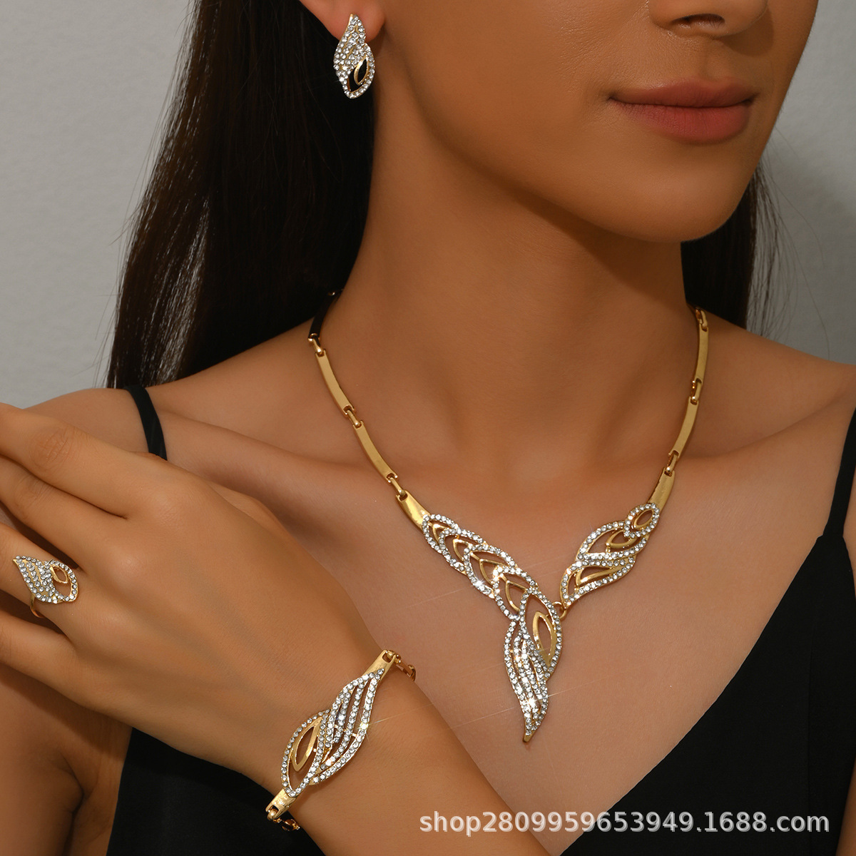 Wedding Bridal Crystal Jewelry Set For Women Party Fashion Choker Necklace Vintage Dubai Trendy Accessories 250121