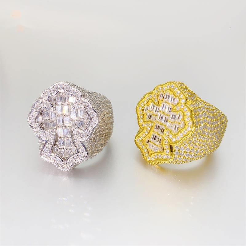 New Trendy Mens 925 Sterling Silver 18K Gold-Plated Luxury Baguette Cut Cross Ring VVS Moissanite Diamond Custom Hip Hop