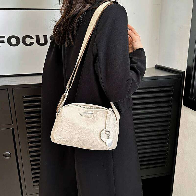 Women's Genuine Leather Shoulder Small Stylish Crossbody Adjustable Strap Classic Minimalist Design Casual Day Bag