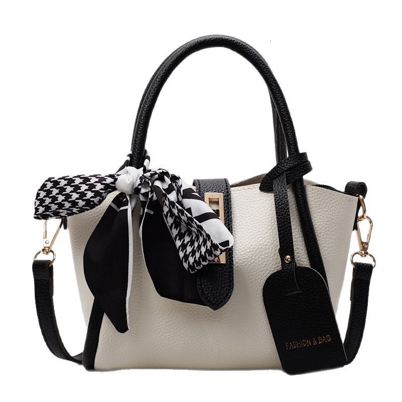 designer 2025 New Retro Light Luxury Simple Large Capacity Handheld Bucket Bag for Women High-Quality Texture Mother-Daughter Single Shoulder Crossbod