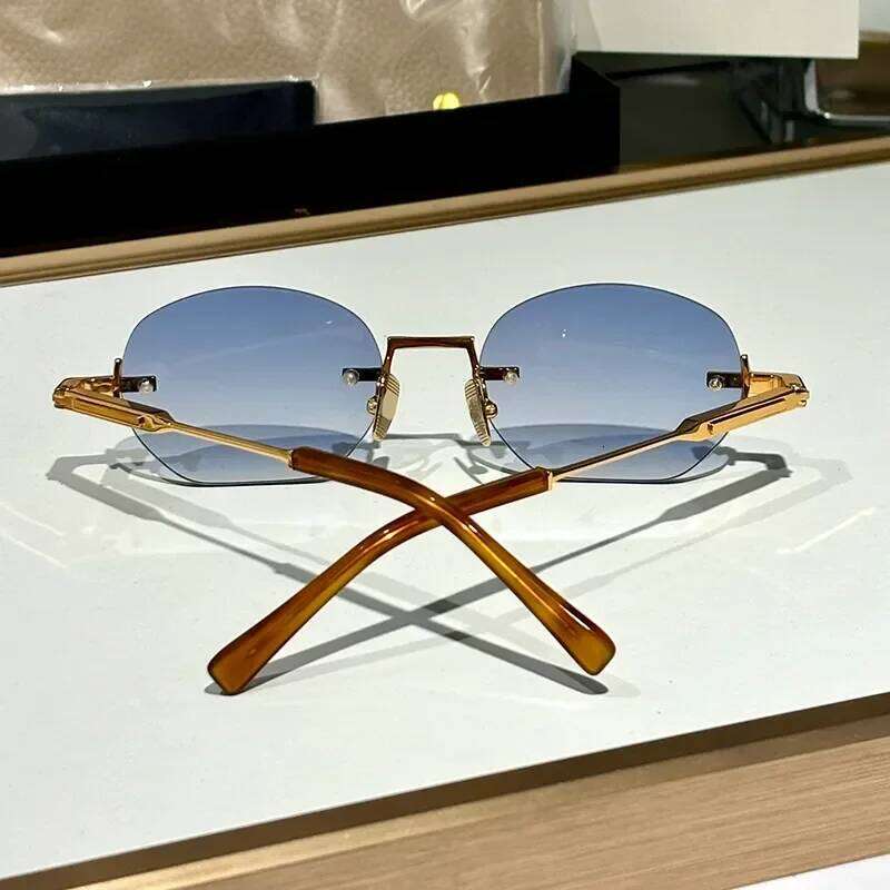 Fashion Sunglasses For Women And Men MARSHALL Style Anti-Ultraviolet Retro Plate Frameless Special Design Glasses Random Box