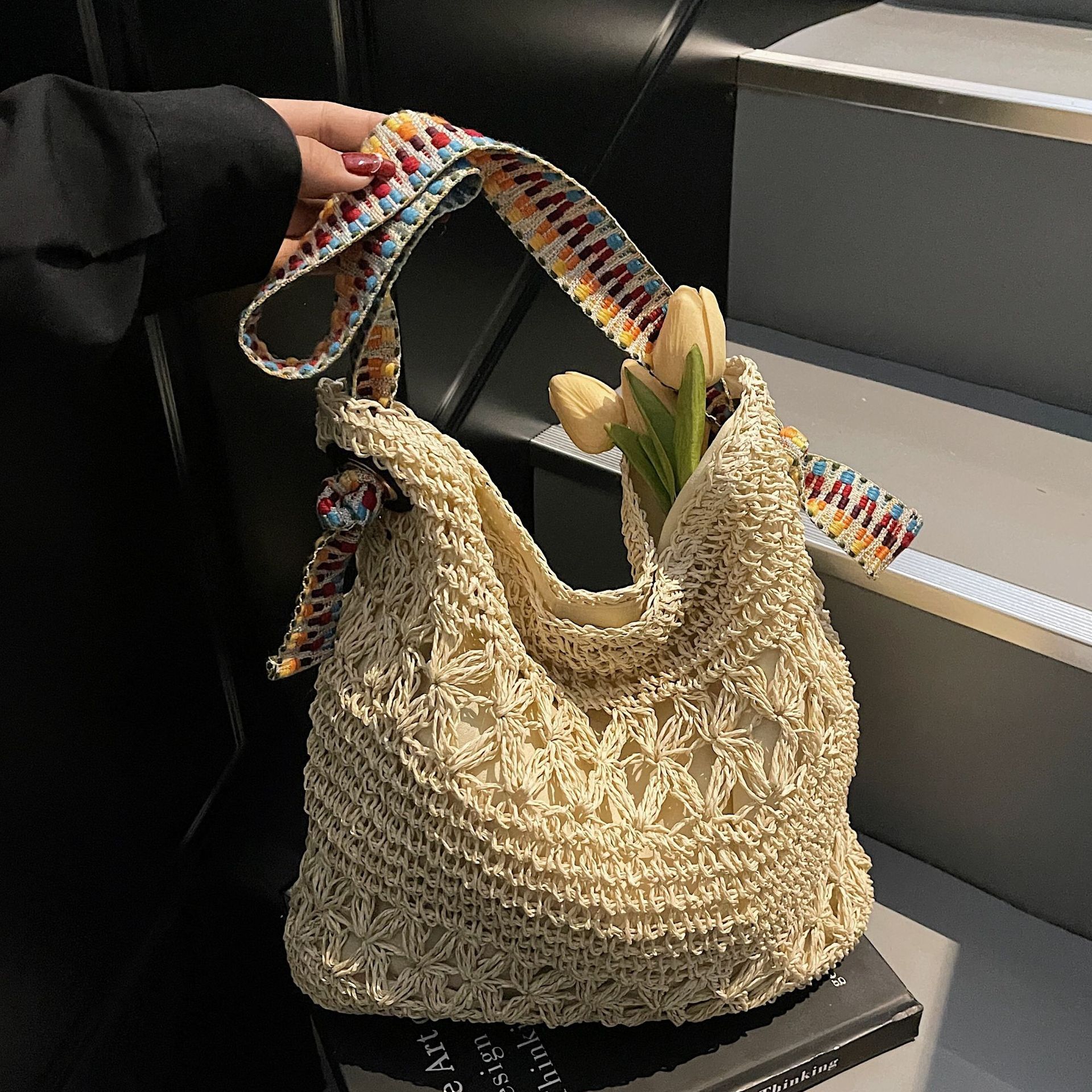 designer Vacation Style Beach Straw Bag for Women 2025 New Lazy Style Woven Bag Large Capacity Fashionable Shoulder Underarm Bag