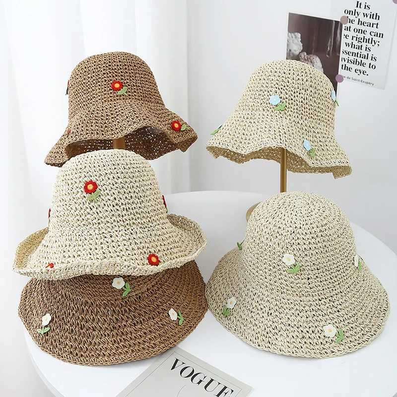 Womens Korean Style Straw Bucket Hat Floral Adjustable Sun Protection Sun Hat Breathable Foldable Beach Hat for Summer Outdoor W250602