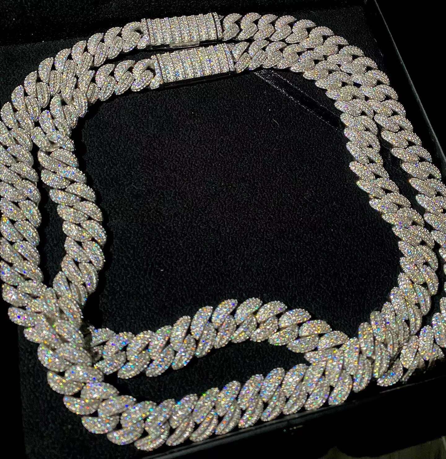 FOXI Jewelry 925 Sterling Silver VVS Moissanite Necklace Miami Cuban Link Chain Iced Hip Hop 925 Silver Diamond Moissanite Chain