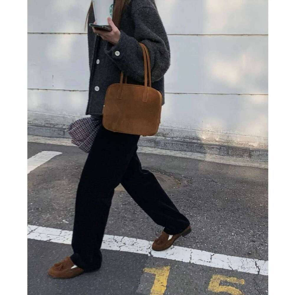 Women's Bags Designer Women's Wear New Arrival Autumn/Winter Nichedesign Korean Lerobe Small Square Bag Ins Celebrity Top Layer Cow Leather 