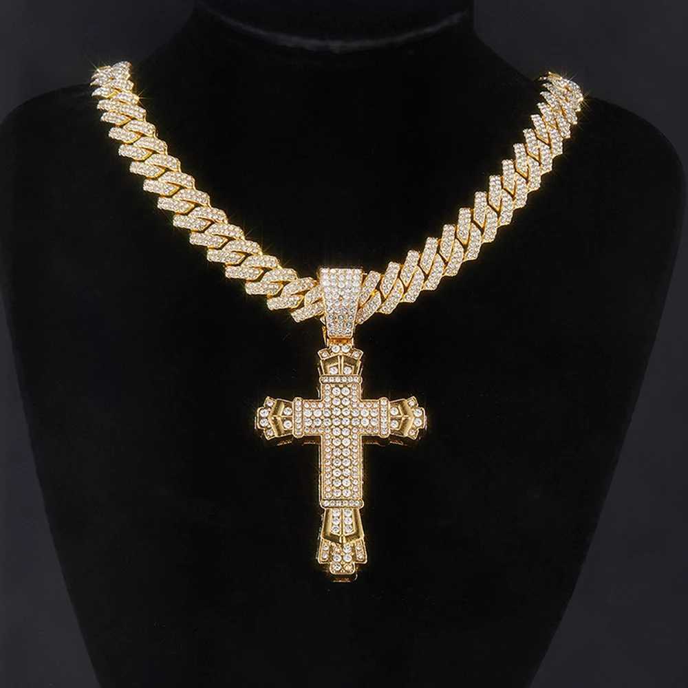 Men Women Shiny Cross Pendant Necklace With Miami Cuban Chain Link Hip Hop Iced Out Bling Fashion Exquisite Charm Jewelry Gift XJ250604