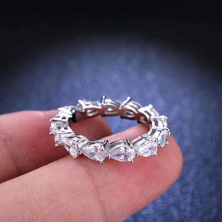 New Collection 925 Sterling Silver Wngagement Ring Pear Cut Jewelry Women Tear Rop Pear Moissanite Eternity Ring