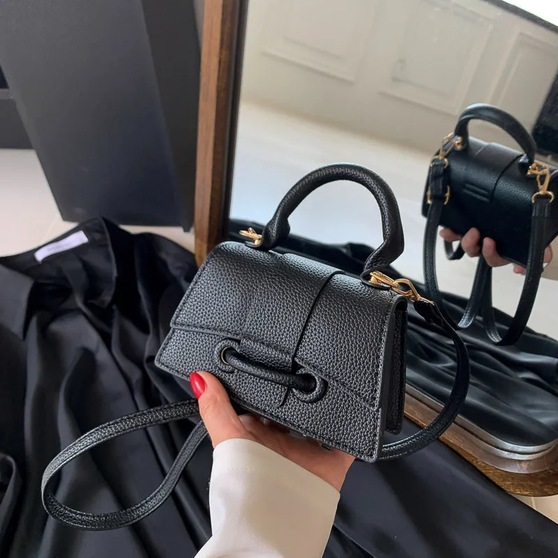 2024 designer free shipping new solid color simple temperament handbag single shoulder crossbody small square bag for women Free shipping