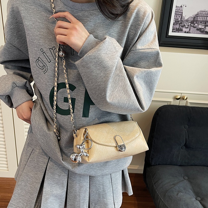 designer High-End Underarm Bag for Women 2025 New Trend Summer Crossbody Small Bag Fashion Simple Chain Bag Small Square Bag