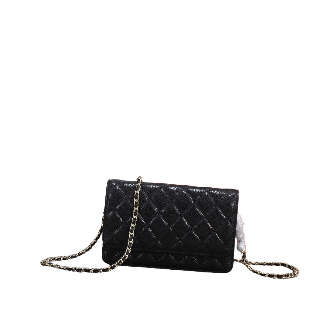 Luxury designer bag, fashionable women's handbag, new shoulder bag, crossbody bag, niche versatile chain bag, free gift handbag