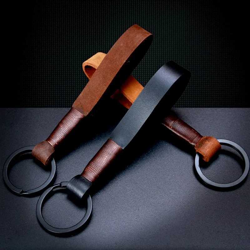 Retro Handmade Real Leather Cowhide Rope Keychain Metal Key Chains Men or Women Key Holder Key Cover Auto Keyring Gifts M250604