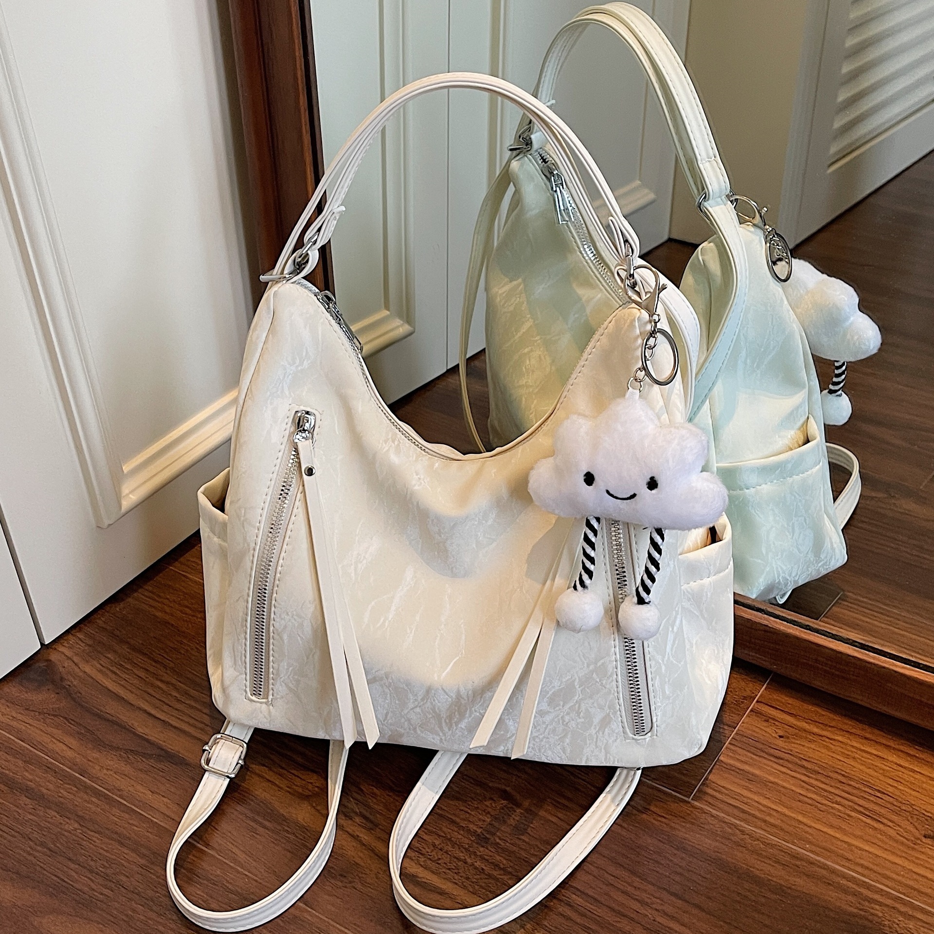 designer Minimalist Tote Bag for Women Large Capacity 2025 New High-end Handheld Commuter Bag Simple Casual Multi-pocket Backpack