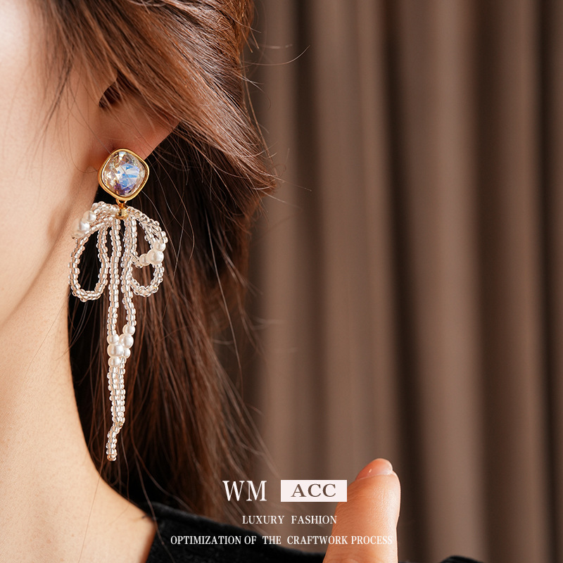 18k genuine gold electroplated pearl tassel earrings, French retro rice bead bow earrings, high-end and fashionable earrings