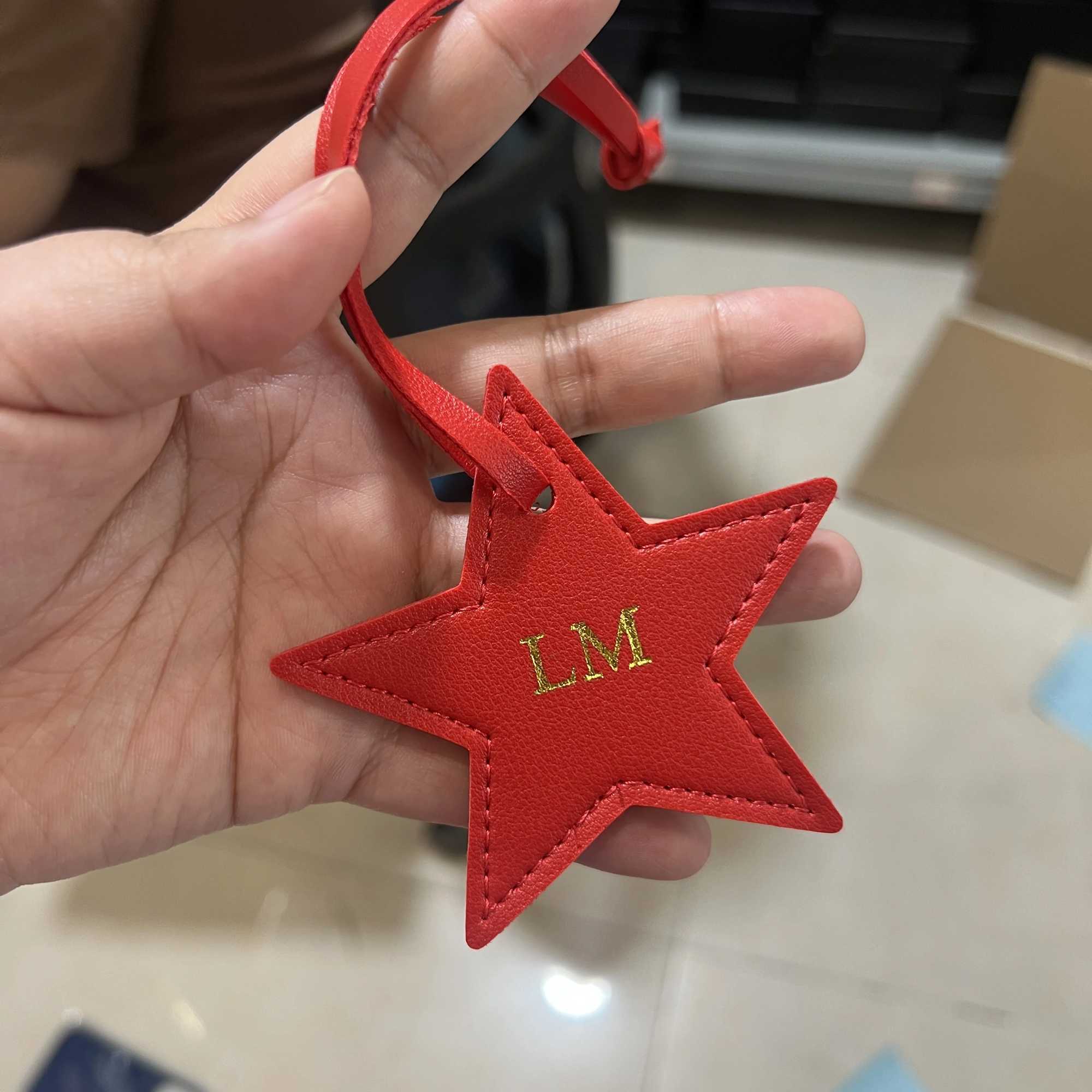 New Free Custom Initials Leather Five-Pointed Star Keychain Pendant Car Key Star Decoration Pendant Bag Accessories W250604
