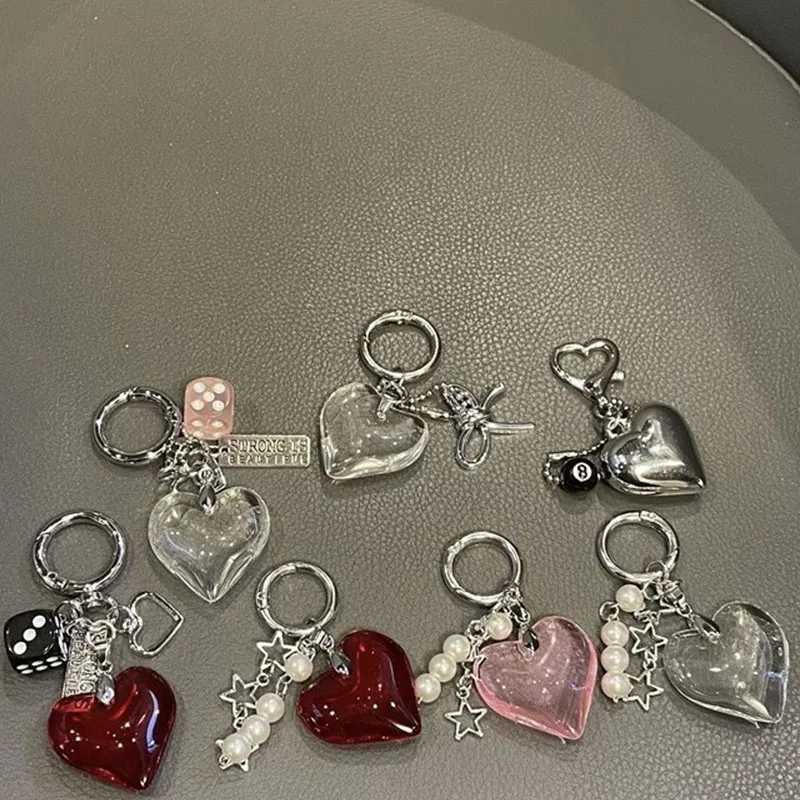 Keychain Y2K Red heart-shaped pearl valentine day gift New Design purse charms Car Goth Vintage Cute keychain accessory W250604