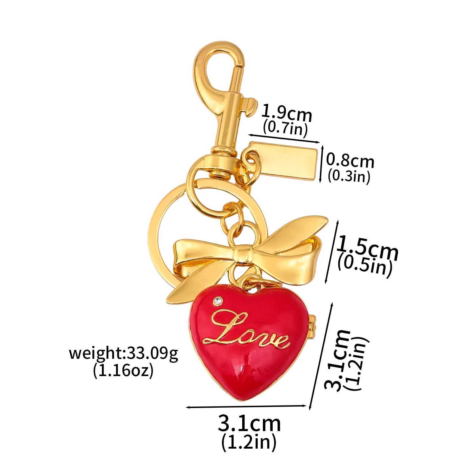 Fashionable Red Heart-shaped Bow Patterned Love Photo Box Keychain Bag Mobile Phone Pendant Keyring Women Backpack Jewelry Gift W250604