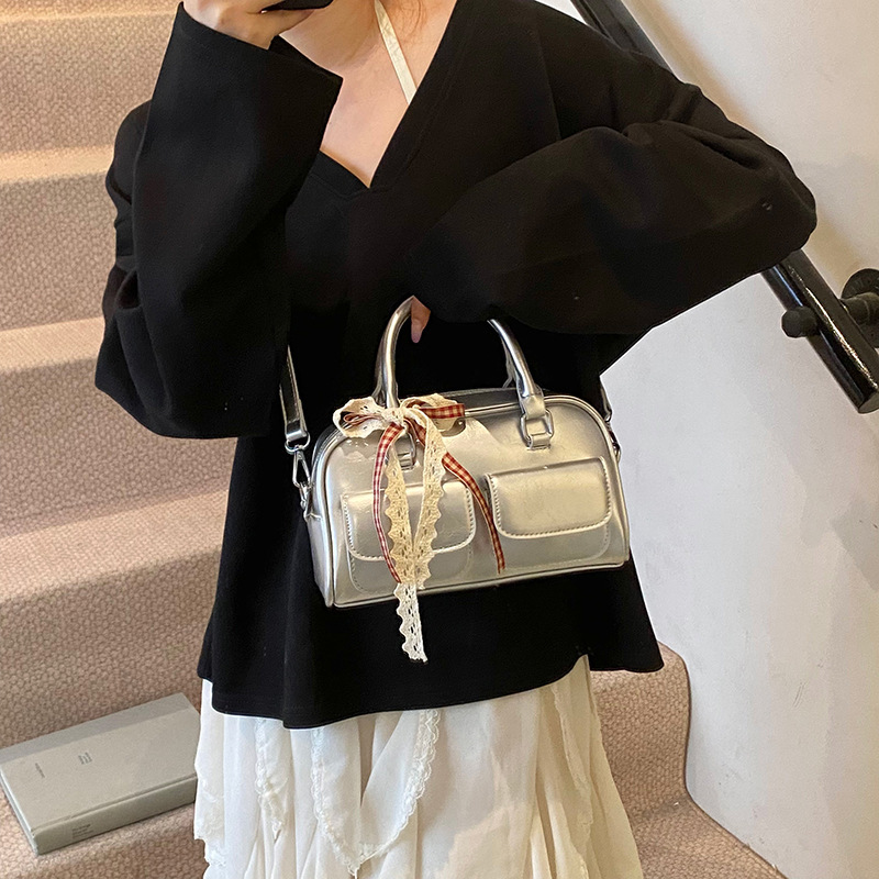designer High-end Korean Style Commuter Handbag for Women 2025 New Large Capacity Double Pocket Shoulder Underarm Boston Bag