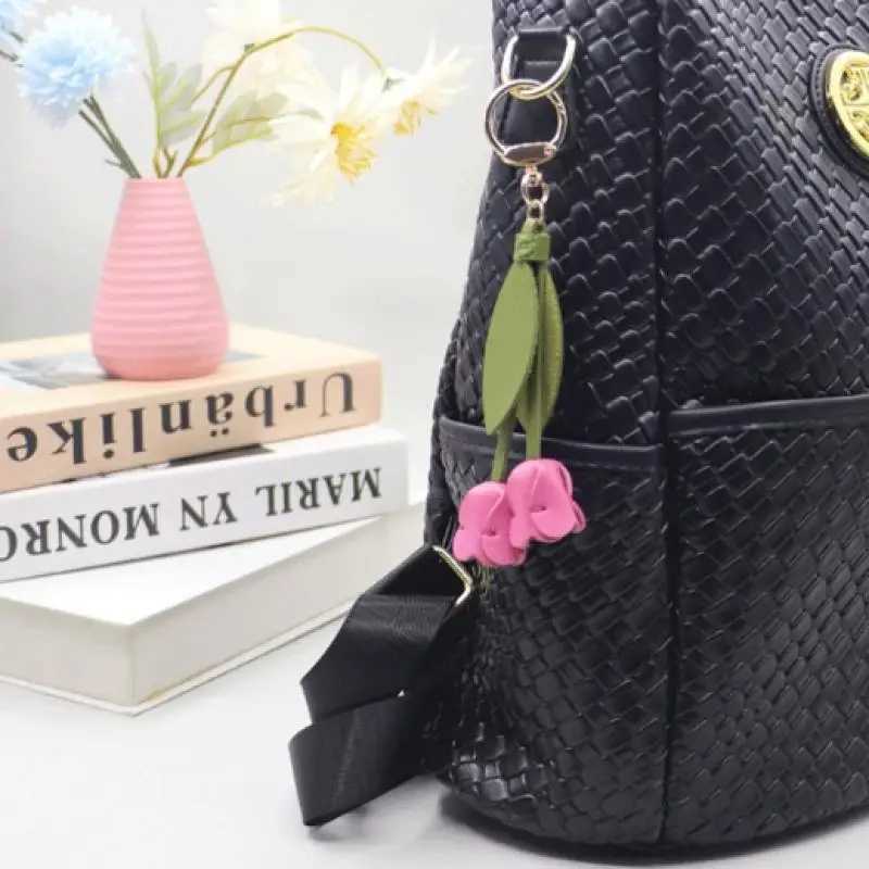 Kawaii Tulip Keychain Cute Bag Charm Anti-Lost Key Holder Leather Pendant for Women Girls CC88 W250604