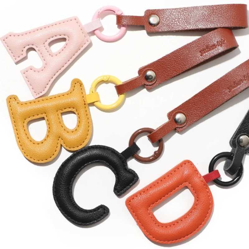 HOT Creative PU 26 Letter Key Chain Alphabet Letter Car Key Accessories Business Key Holder Women Bag Pendant Keyring Decoration W250604