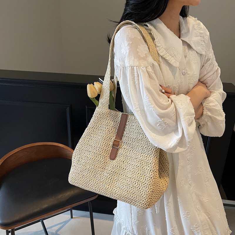 designer Niche Design Versatile Woven Bag for Women 2025 New Summer Fashion Large Capacity Commuter Straw Tote Bag