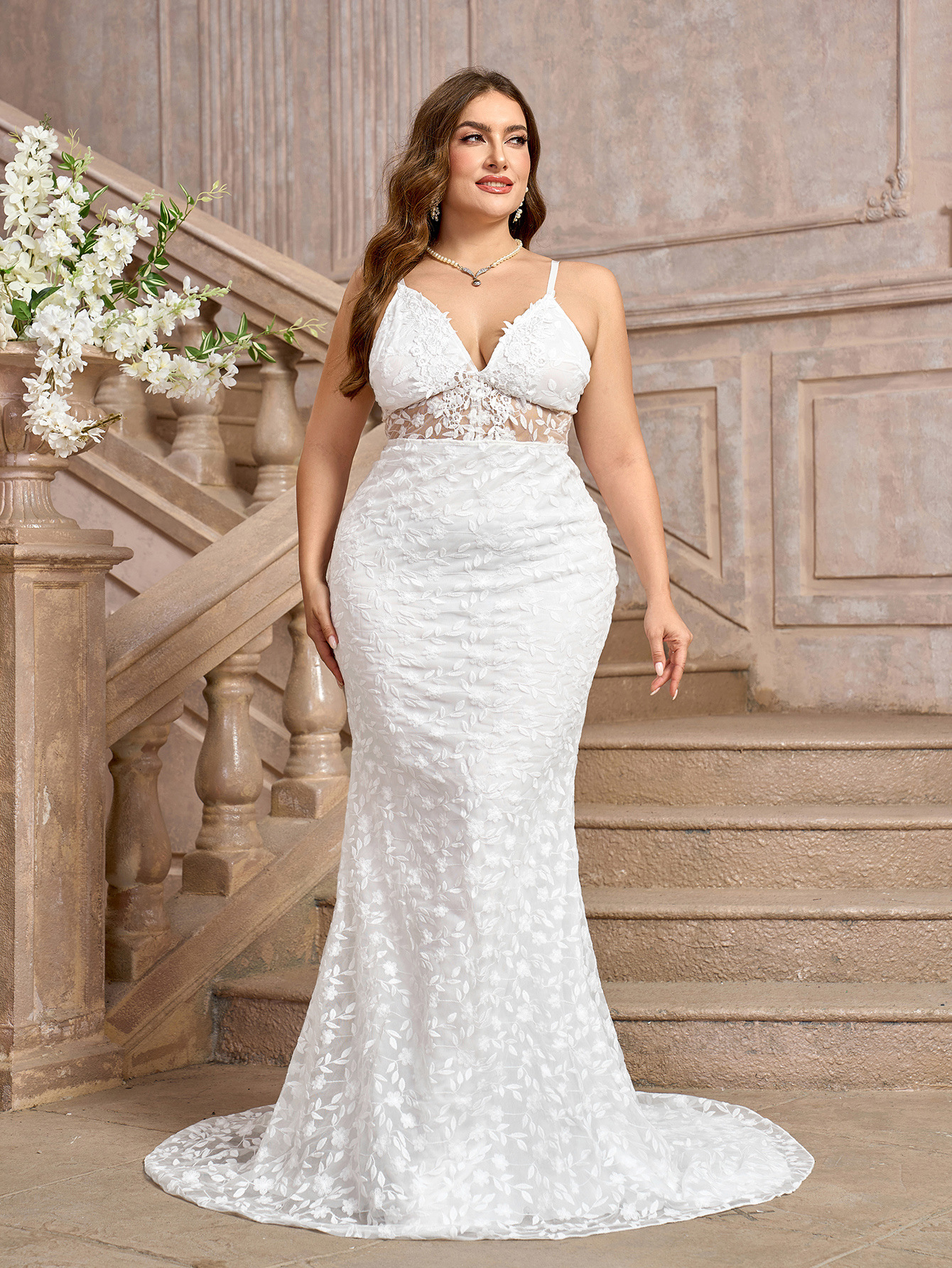 Womens plus size sexy trailing white suspender V-neck trailing wedding dress without chest cotton