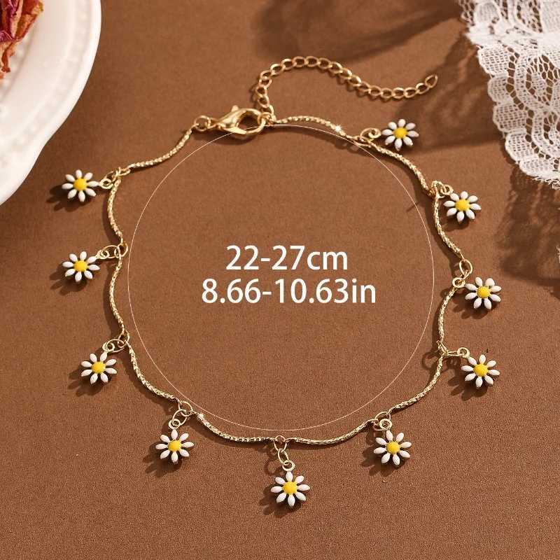Fashion Summer Beach Anklet for Women Creative Small Daisy Simple Pendant Anklet Bracelet on the Leg Jewelry Mothers Day Gift W250604