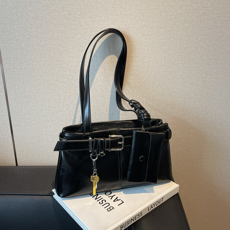 designer Handbag 2025 New Niche Versatile Tote Bag for Women Large Capacity Casual Commuter Shoulder Underarm Bag