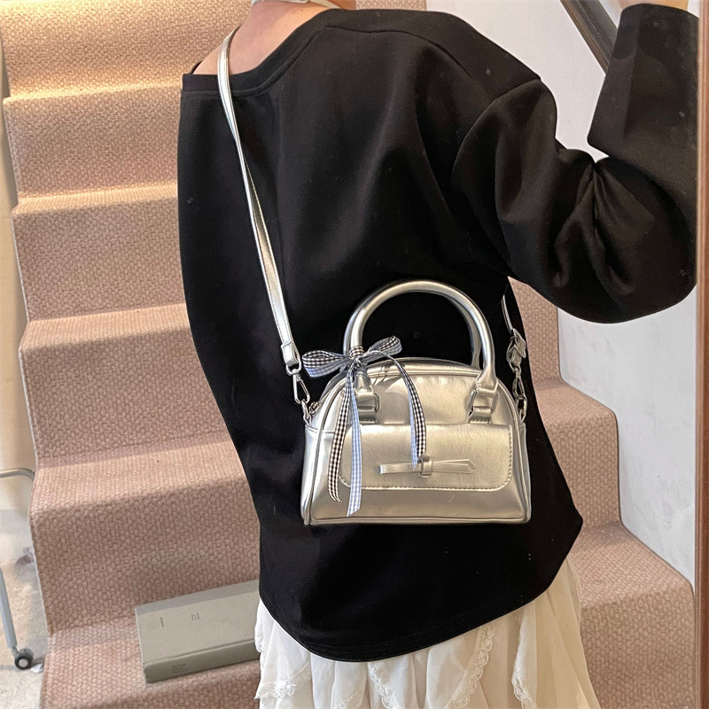 designer Korean Niche High-End Bowknot Handheld Boston Bag for Women Simple Casual Versatile Commuter Crossbody Small Square Bag