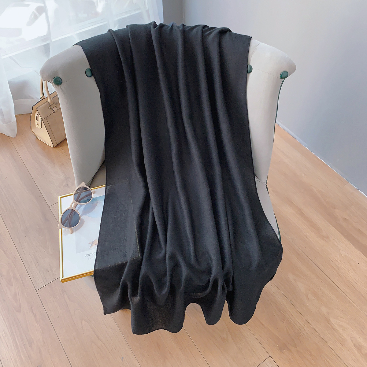 K923 Cotton and linen scarf for women, spring and summer, literary Korean style, long, solid color shawl, thin and versatile neck scarf, air-condition