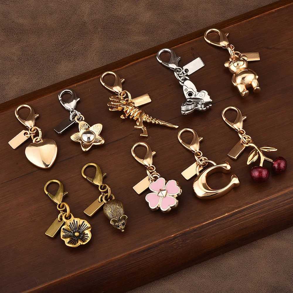 Fashion Bear Cherry Letter C Flower Keychains For Women Metal Y2K Exquisite Bag Pendant Car Key Ring Jewelry Gift Accessories W250604