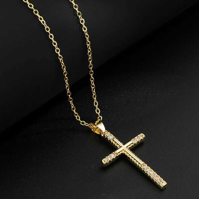 Classic Charm Jesus Cross Necklace Exquisite Retro Personality Versatile Stainless Steel Banquet Lucky Clavicle Chain XJ250604