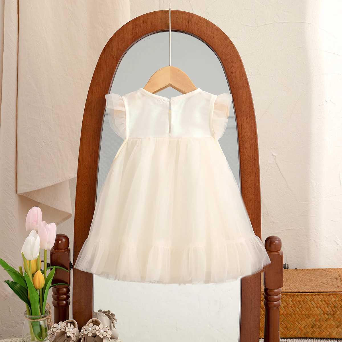 Baby Girl Princess Dress Summer White Gauze Dress for Kids Wedding Flower Flying Sleeve Girl Dress R250530
