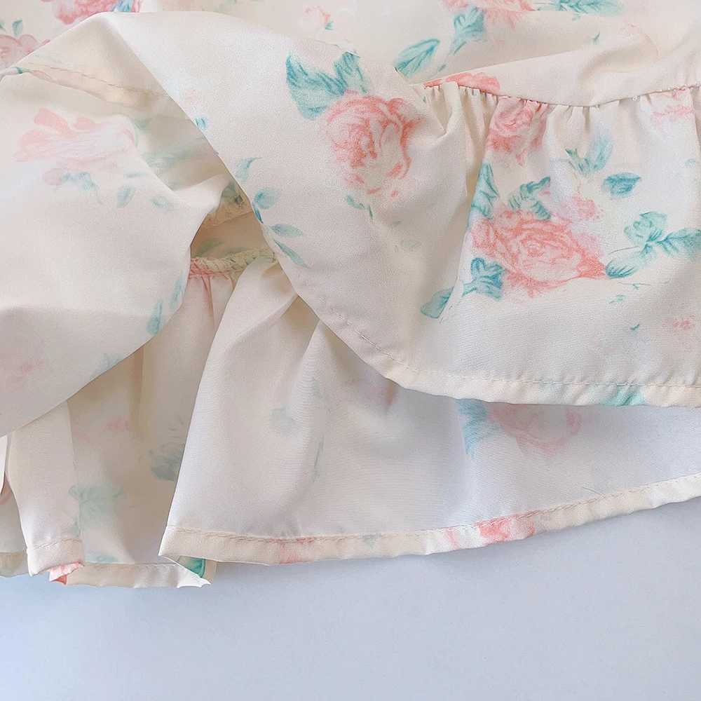 New Summer Girls Dress With Ruffles Flying Sleeves Flower Print Dress Girls Kids Cute Fresh Print Princess Dress R250530